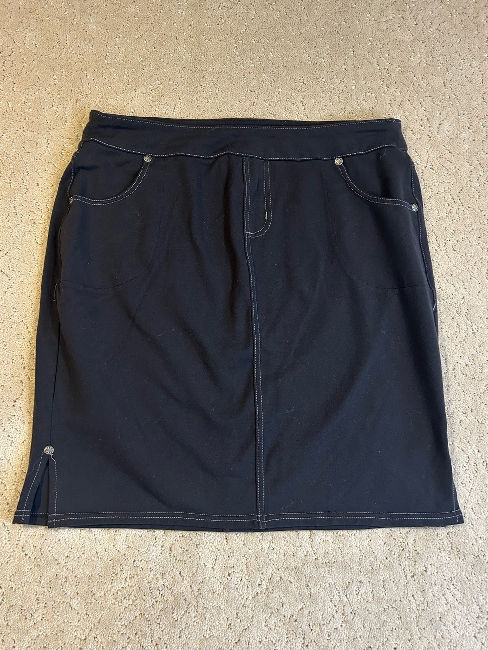 Athleta Women's Size Medium Black Nylon Linerless Bettona Skirt